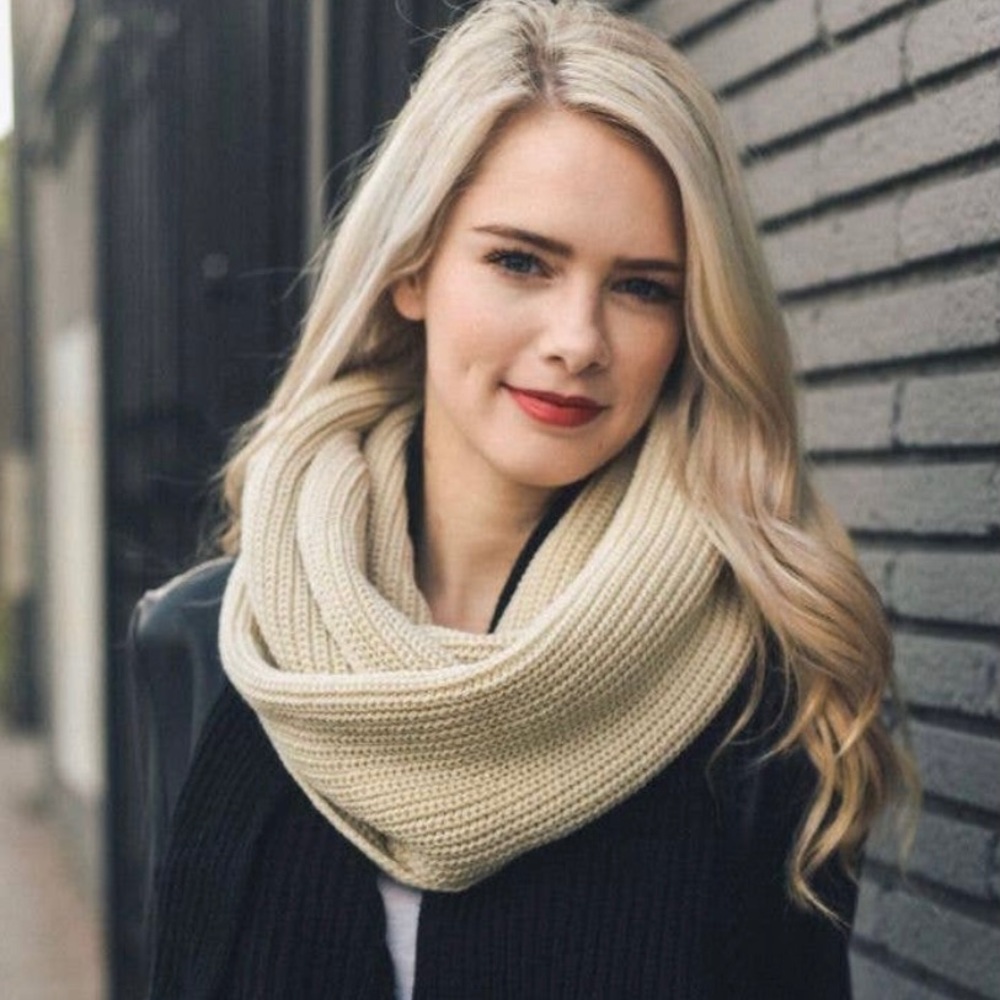 Infinity scarf